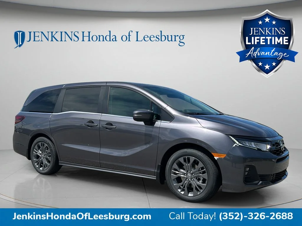 New 2027 Modern Steel Metallic Honda Touring image 1