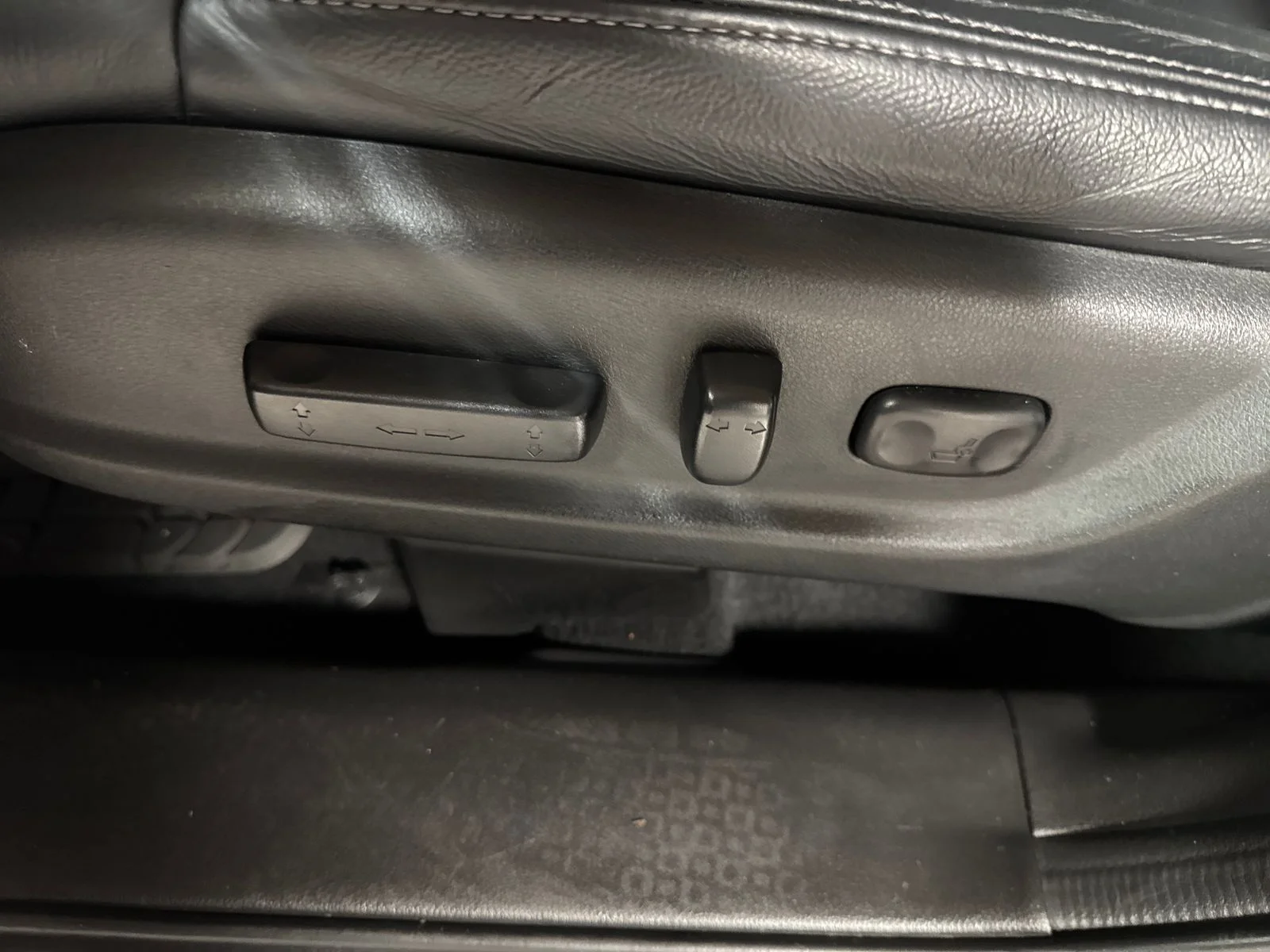 Used 2014  Honda EX-L image 11