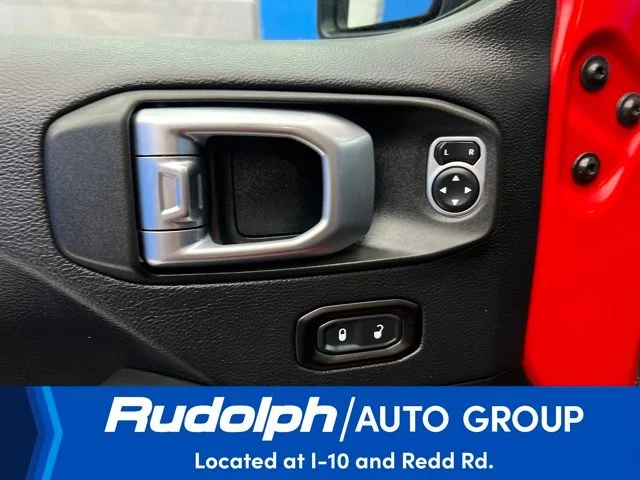Used 2019 Red Jeep Unlimited Sahara image 15