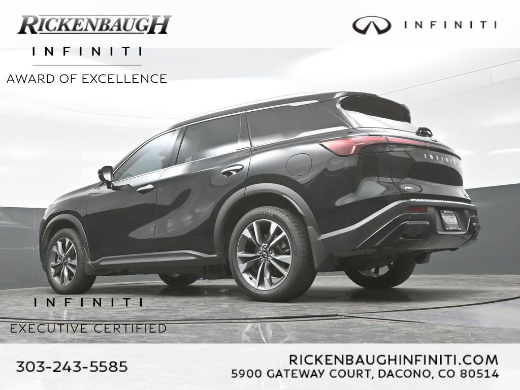 Certified Used 2023 Black INFINITI LUXE image 36