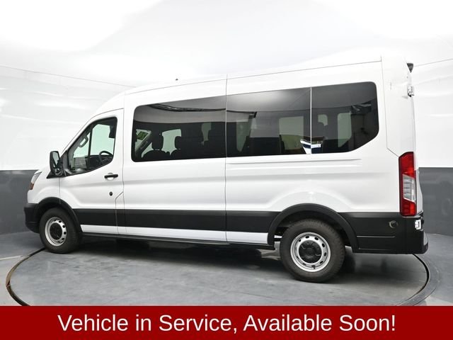 Used 2024 White Ford XL image 4