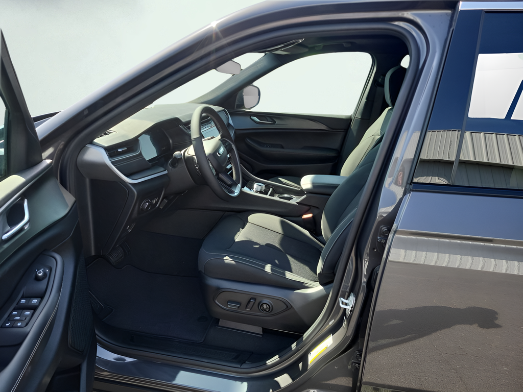 2025 Jeep Grand Cherokee L Laredo - Photo 9