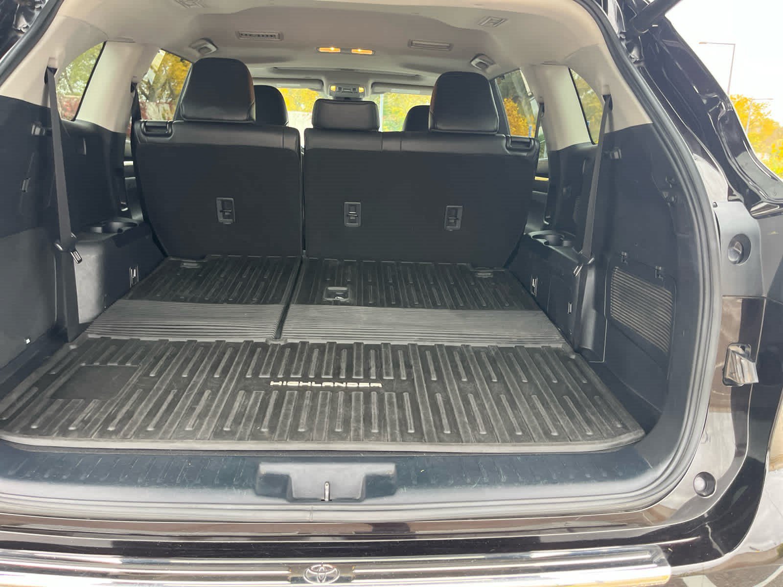 Used 2022 Opulent Amber Toyota Limited image 9