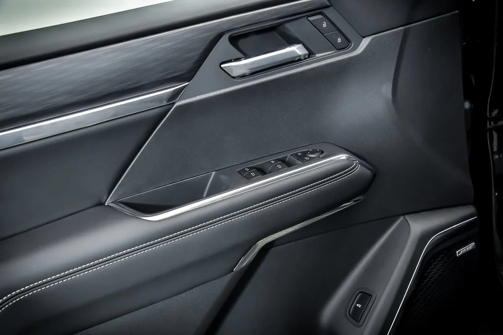 2027 GMC Acadia Elevation - Photo 4