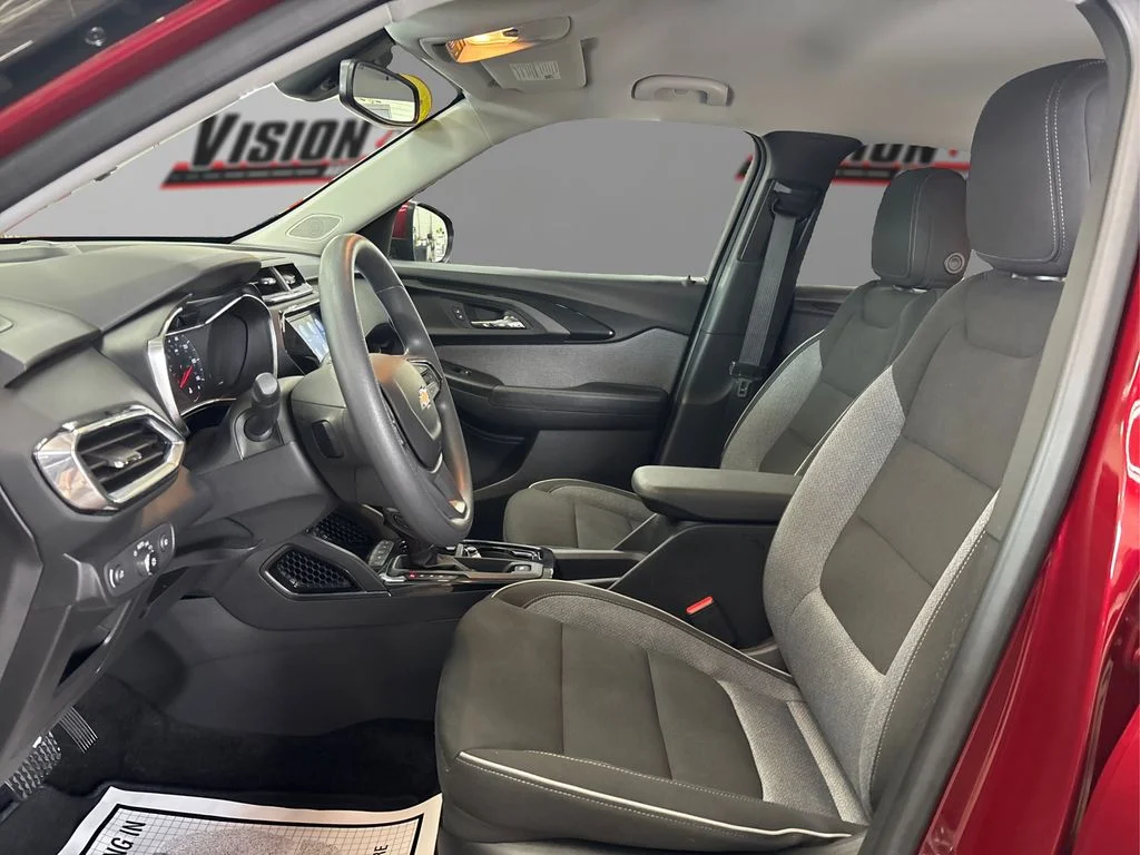 Used 2023 Red Chevrolet LT image 9