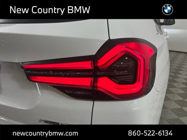Used 2022 Alpine White BMW xDrive30i image 30