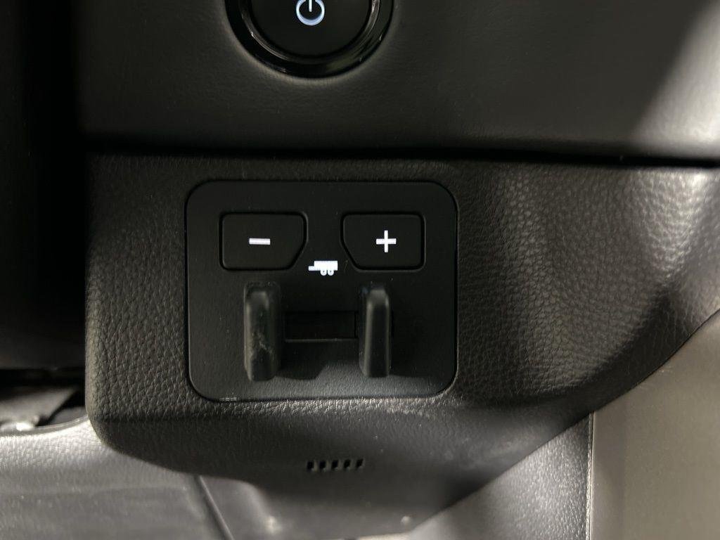 Used 2026 Magnetic Gray Metallic Toyota Platinum image 34