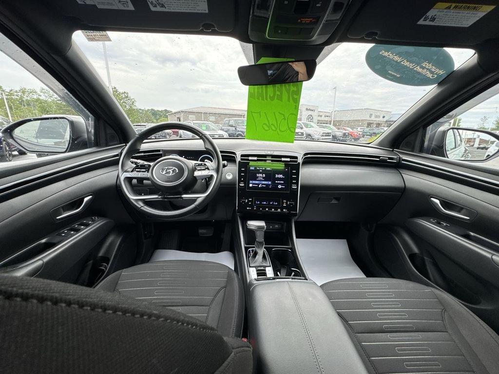 Certified Used 2022 Black Hyundai SEL Premium image 10