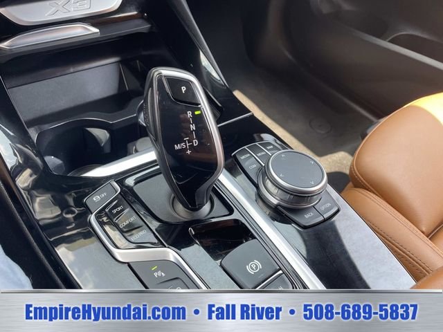 Used 2021 Jet Black BMW xDrive30i image 26