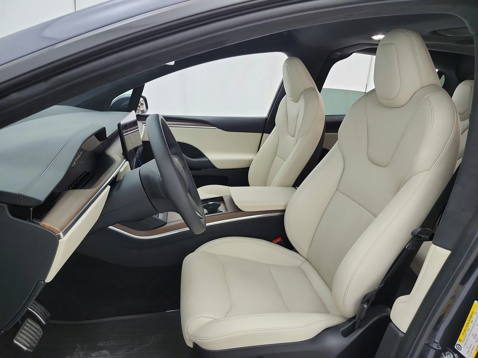 Used 2023 Midnight Silver Metallic Tesla Standard Range image 16