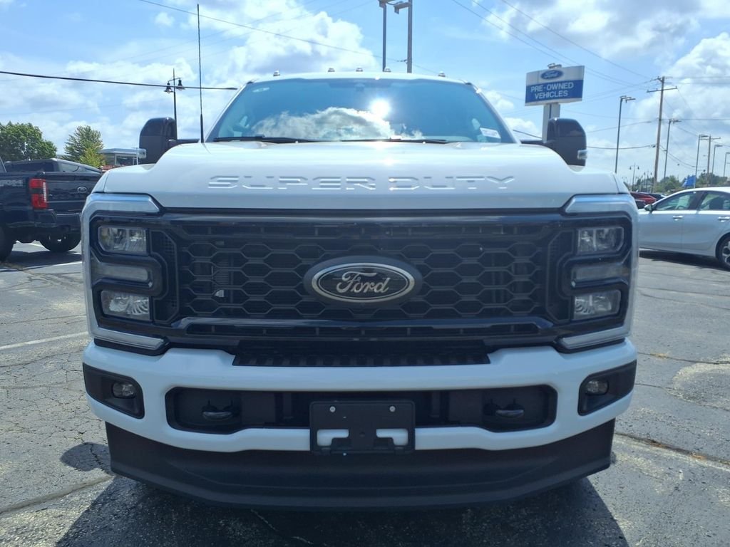 New 2026 Oxford White Ford F-250® Lariat® image 7