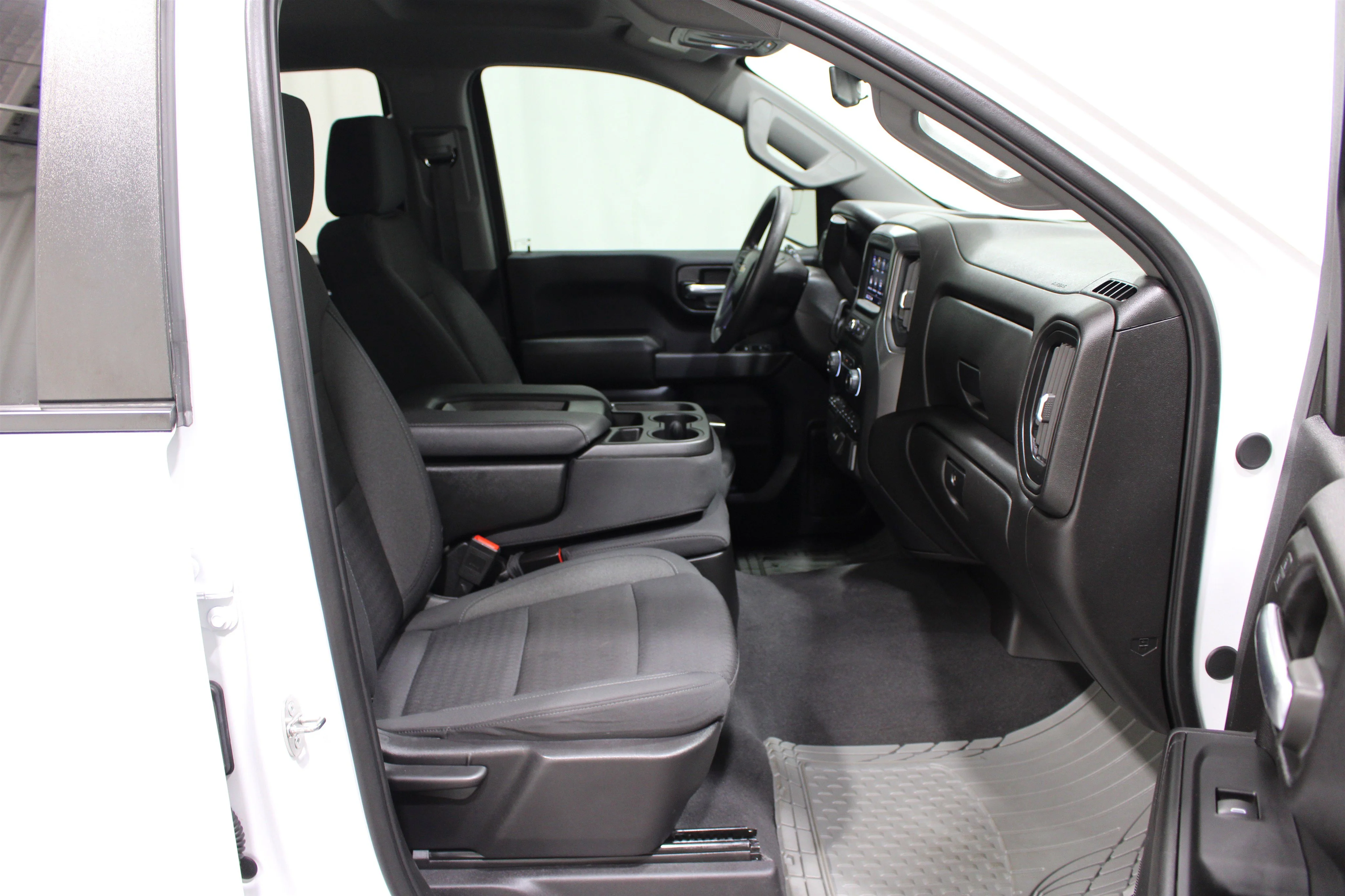 Used 2024 Summit White Chevrolet Custom image 22