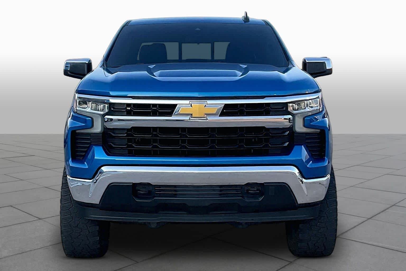 Used 2022 Glacier Blue Metallic Chevrolet LT image 5