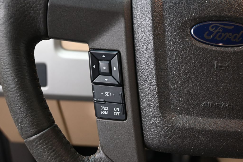 Used 2012 Red Ford Lariat image 31
