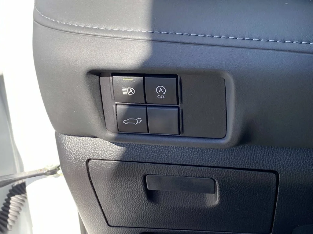 Used 2023 Beige Toyota XLE image 23
