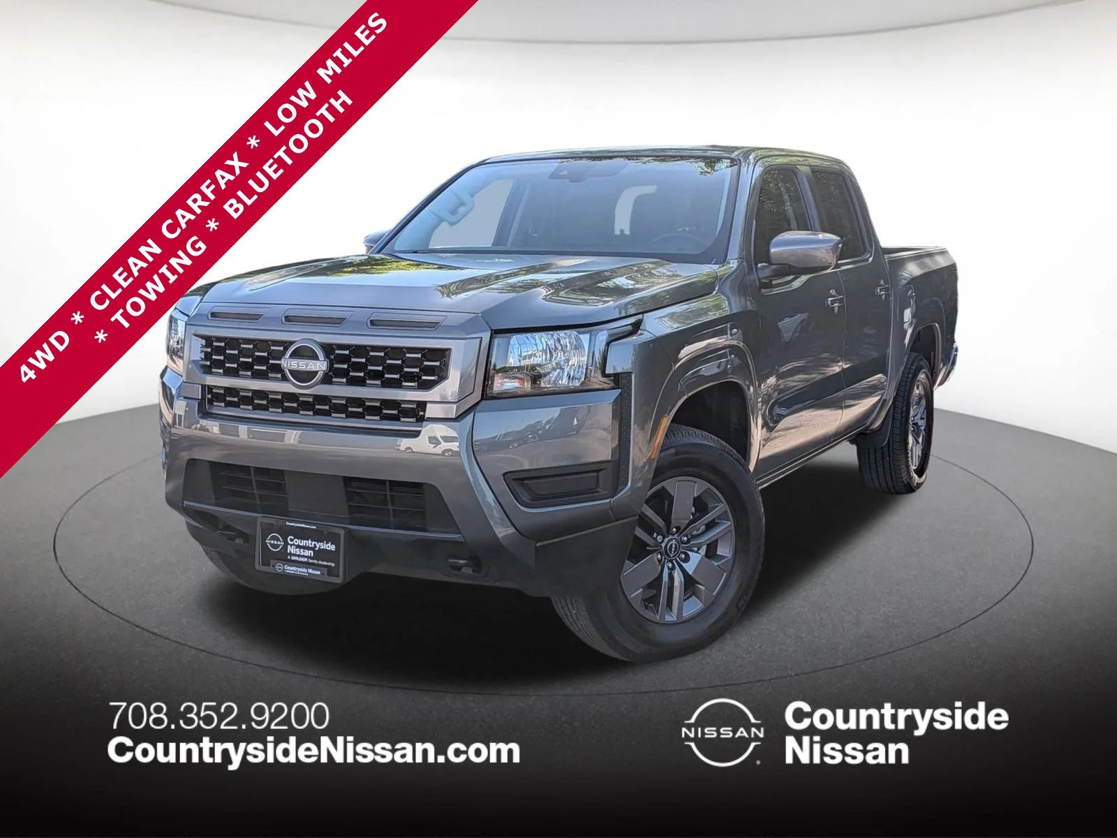 2025 Nissan Frontier SV Crew Cab 4X4 SWB's photo