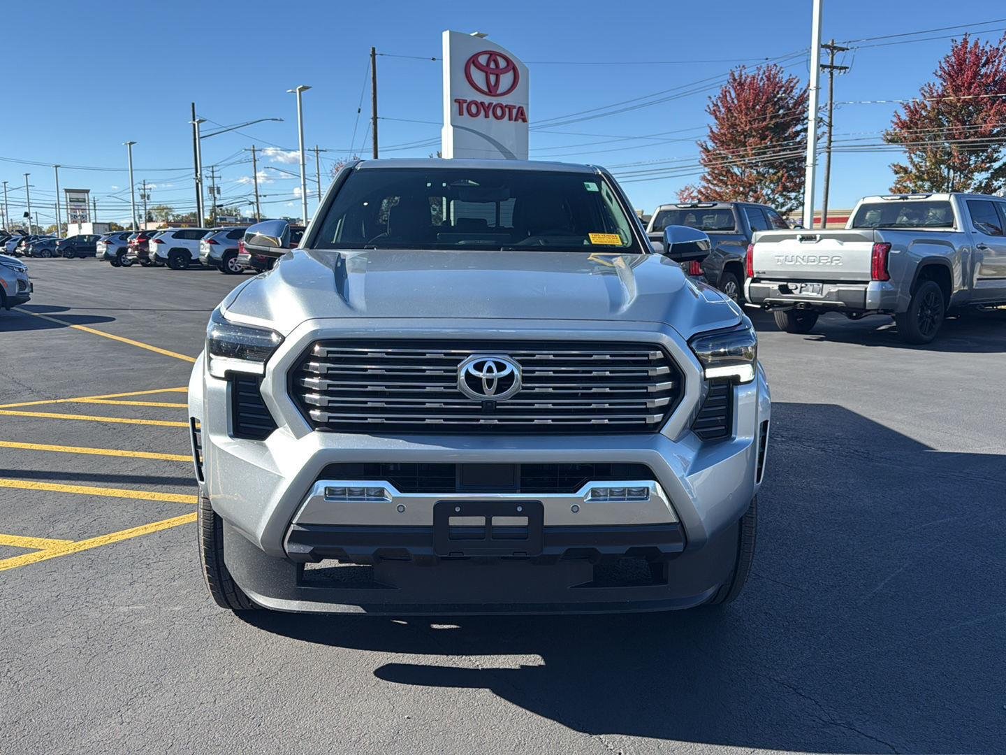 2026 Toyota Tacoma Limited - Photo 8