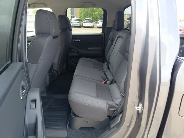 New 2026 Gun Metallic Nissan Crew Cab SV image 27
