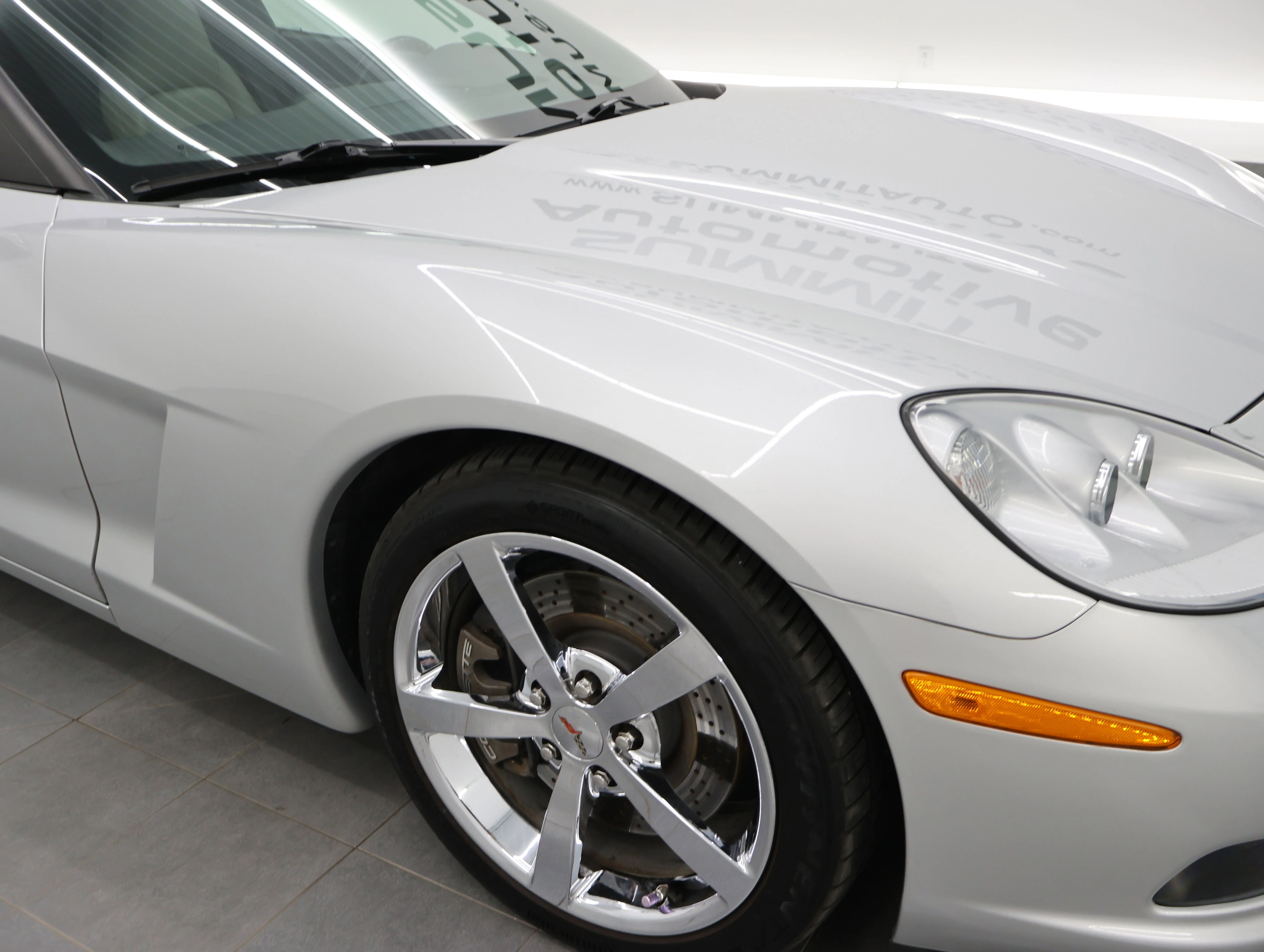 Used 2009 Blade Silver Metallic Chevrolet Base image 20