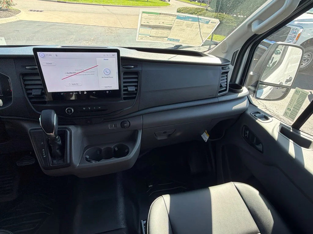 New 2027 Oxford White Ford Cargo Van image 21