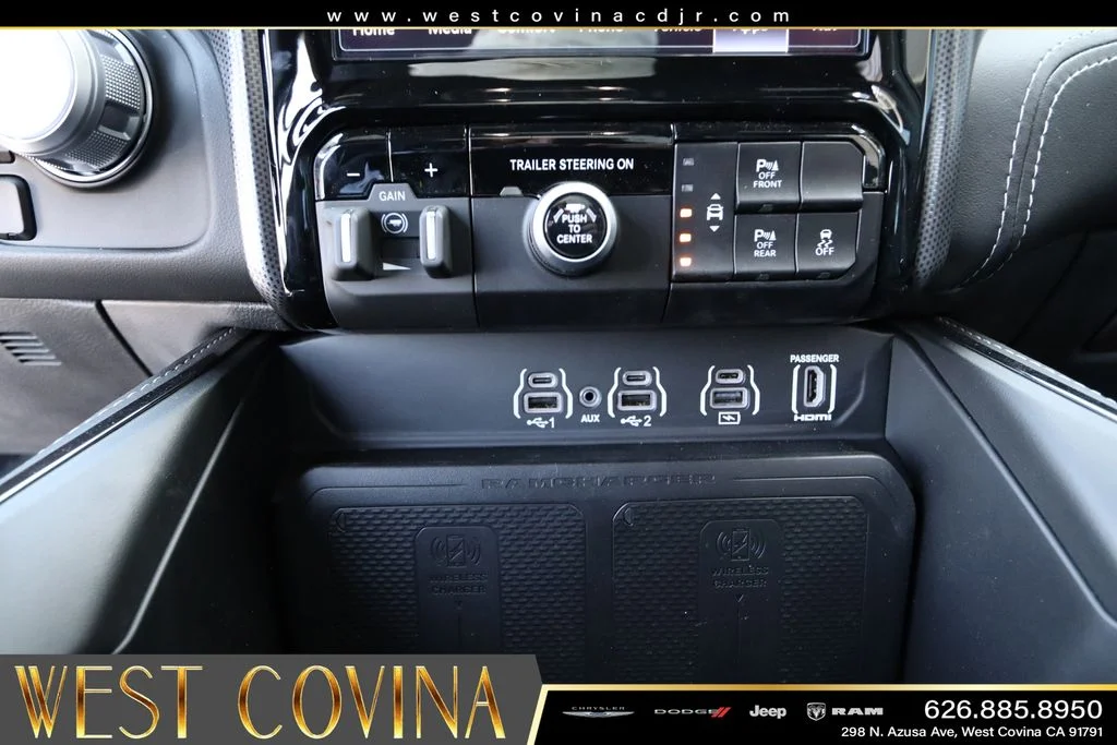 New 2025 Diamond Black Crystal Pearl-Coat Exterior Paint RAM Limited image 22