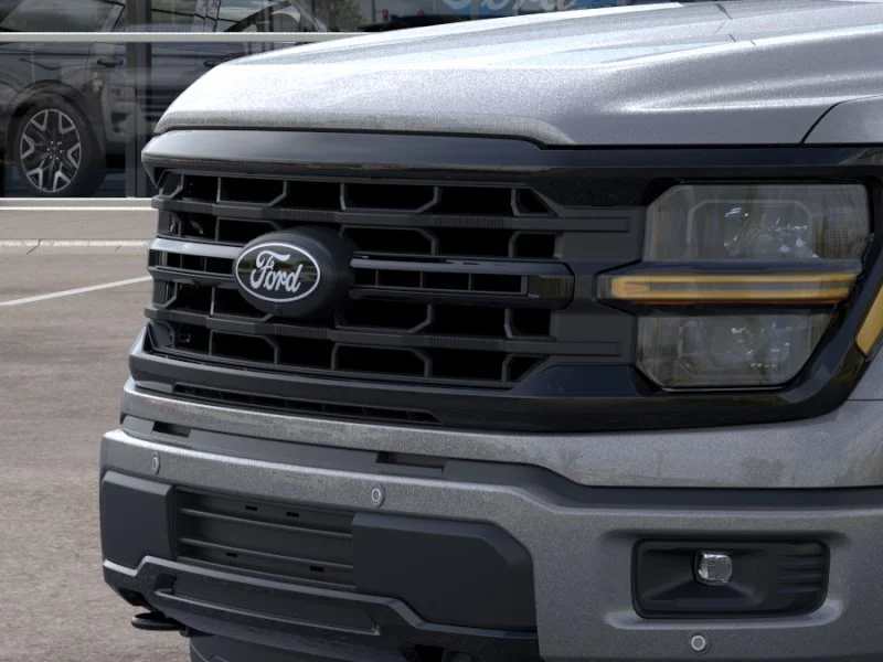 New 2026 Carbonized Gray Metallic Ford XLT image 42