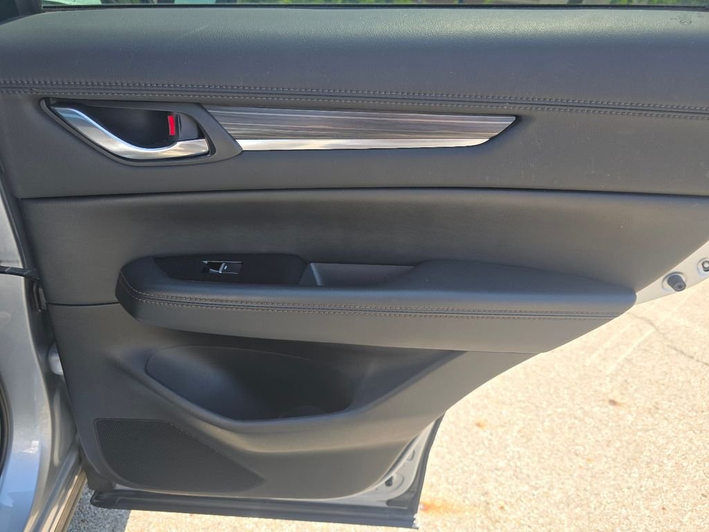 Used 2019 Sonic Silver Metallic Mazda Grand Touring image 21