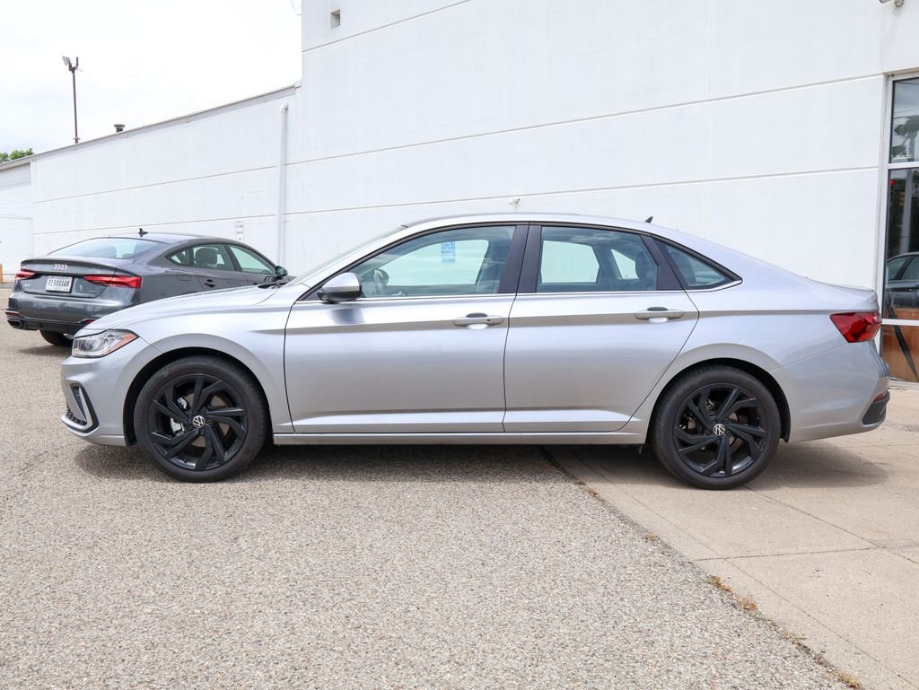 3VW7W7BU6TM001741