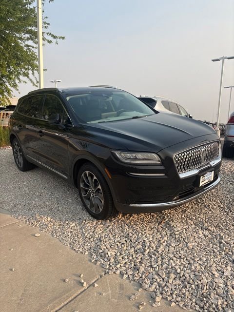 Used 2023 Black Metallic Lincoln Reserve image 2