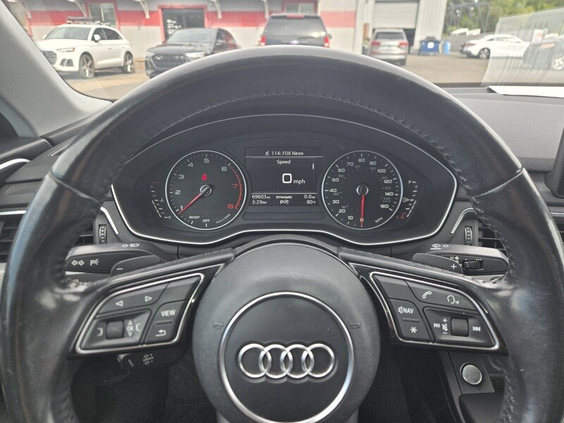 Used 2017  Audi 2.0T Premium image 9