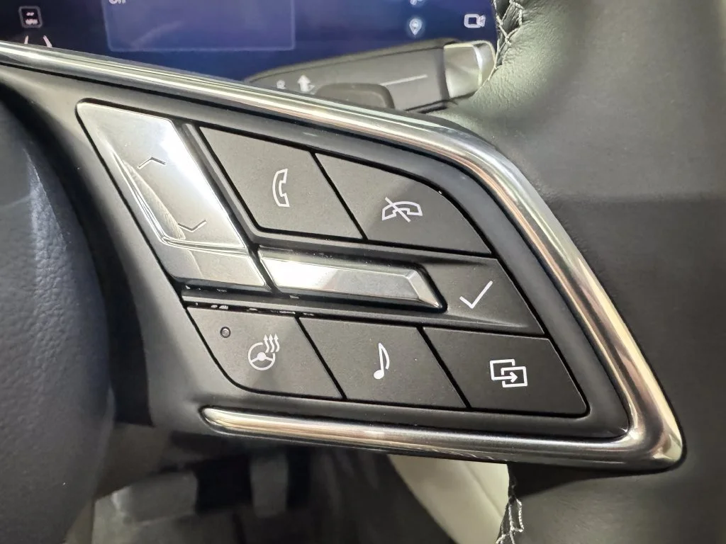 New 2026 Quartz Blue Metallic Buick Avenir image 17