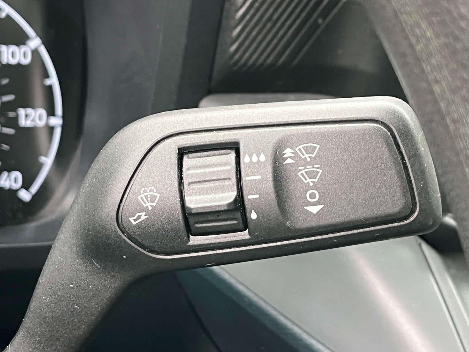 Used 2024 Cactus Gray Ford XL image 36