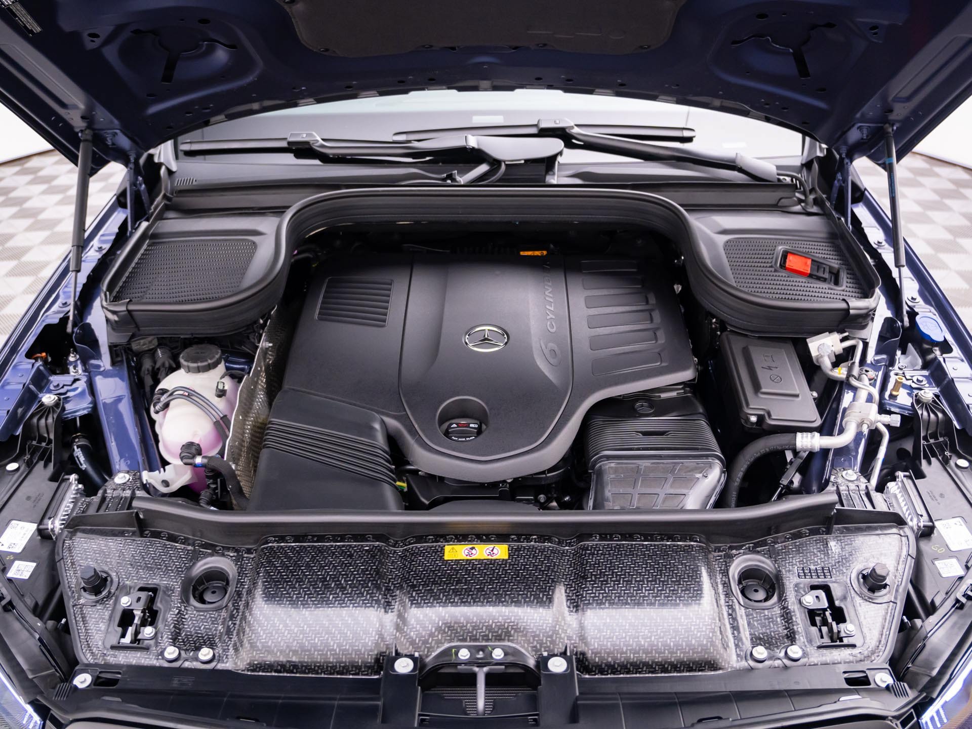 New 2027 Blue Mercedes-Benz GLE 450 image 78
