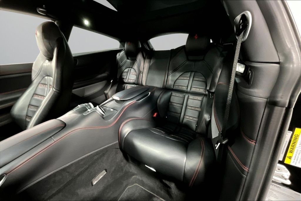 Used 2018 Black Ferrari V12 image 21