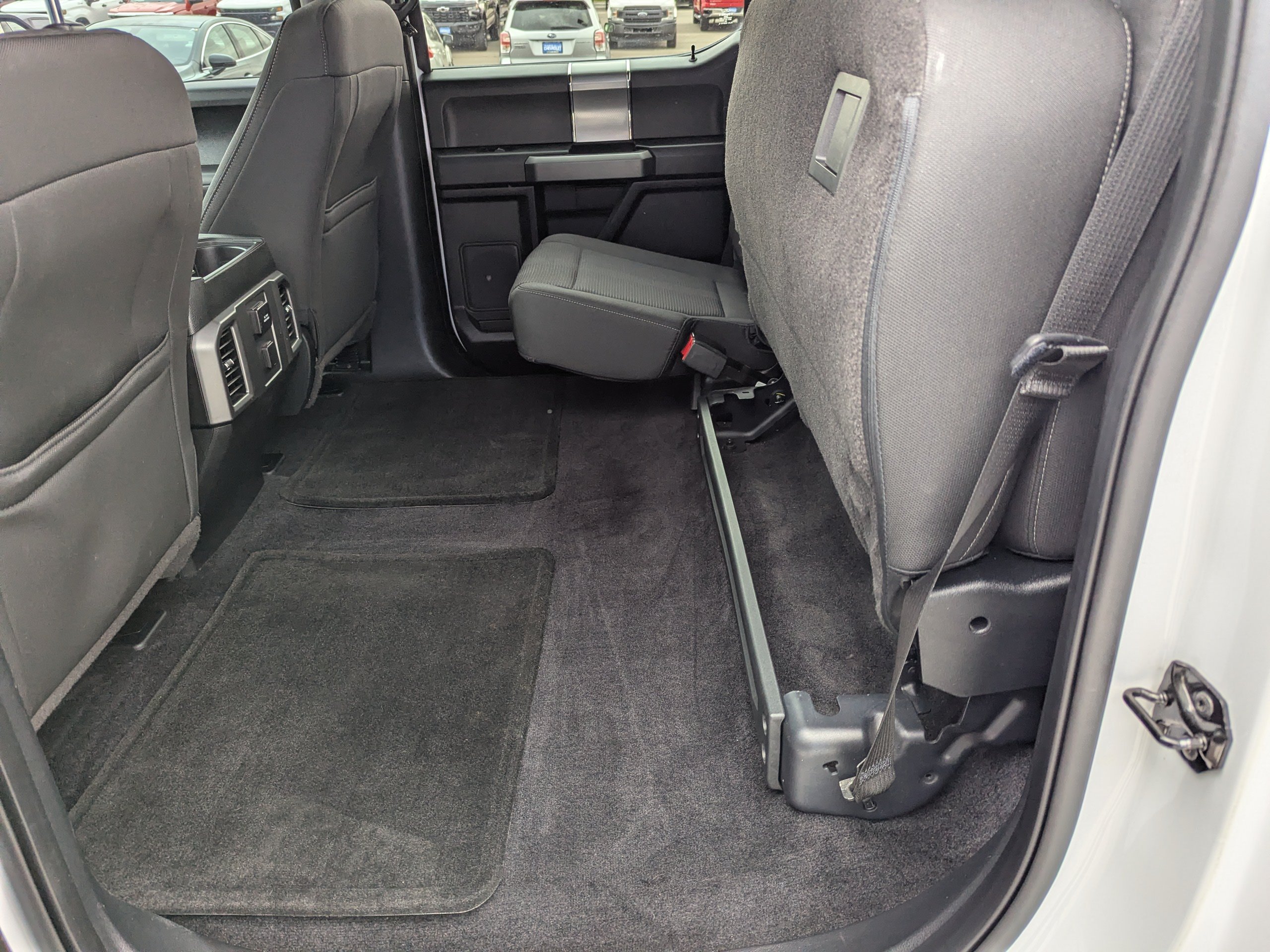 2015 Ford F-150 XLT - Photo 31