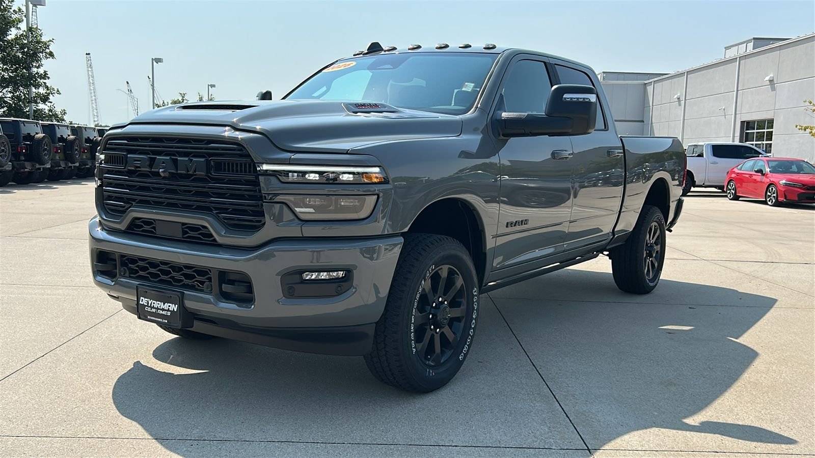 New 2026 Ceramic Gray Clear-Coat Exterior Paint RAM Laramie image 8