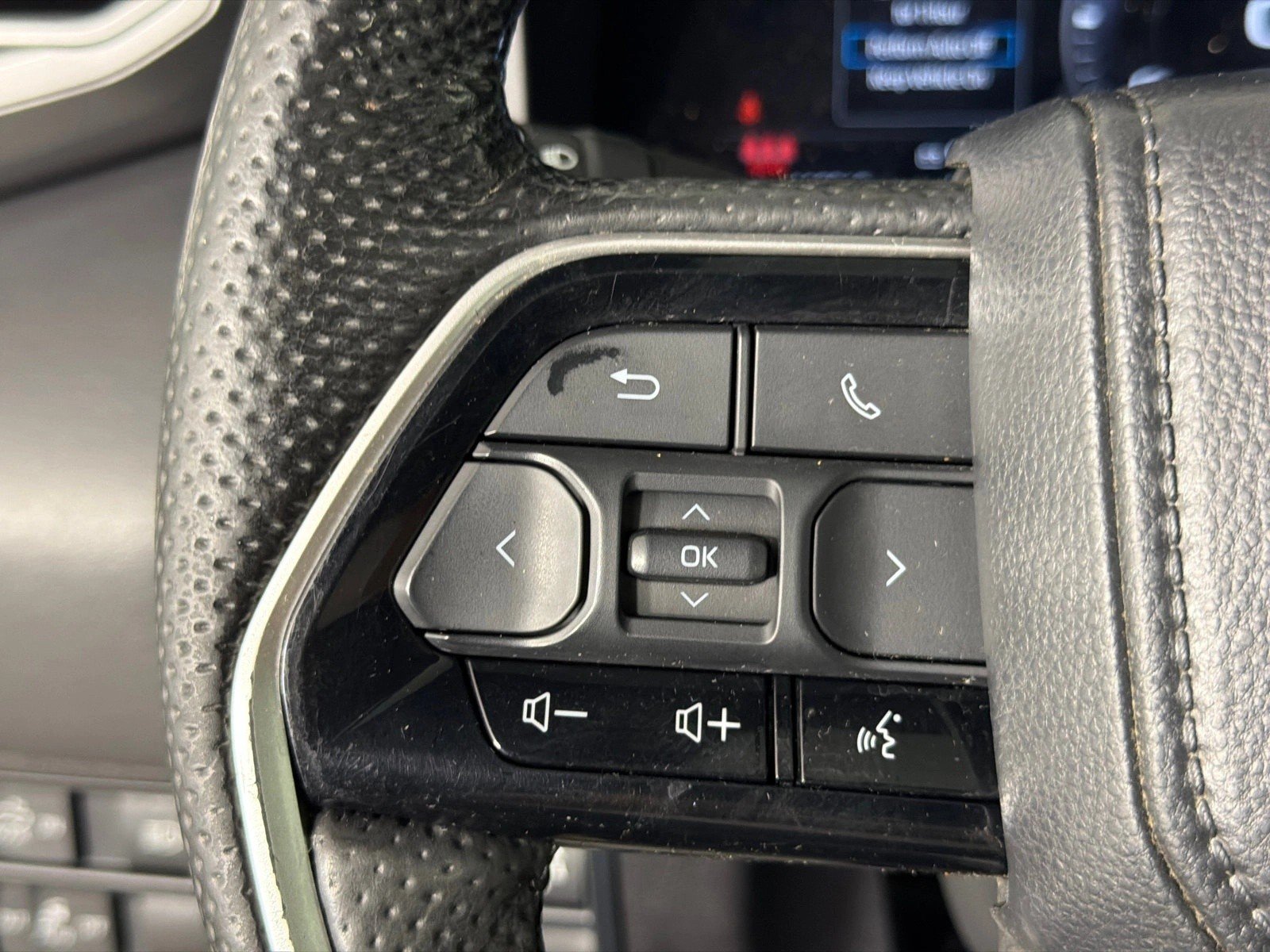 Used 2024 Celestial Silver Metallic Toyota Platinum Hybrid image 25