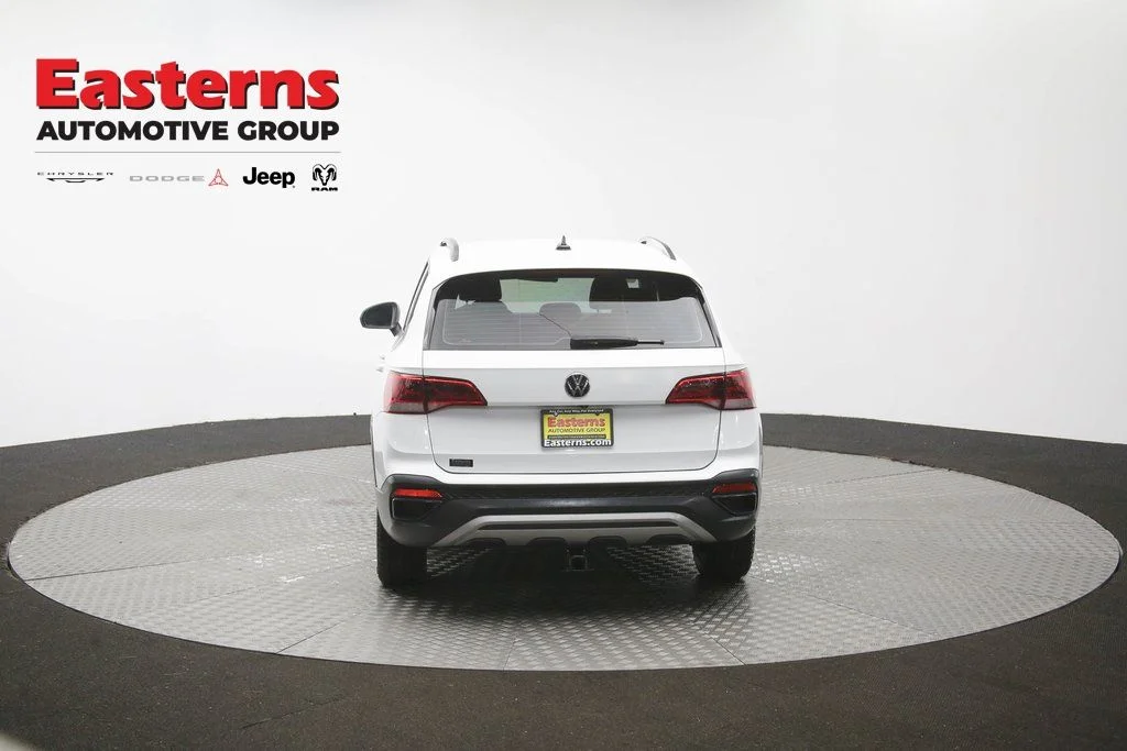 Used 2022 White Volkswagen 1.5T S image 35