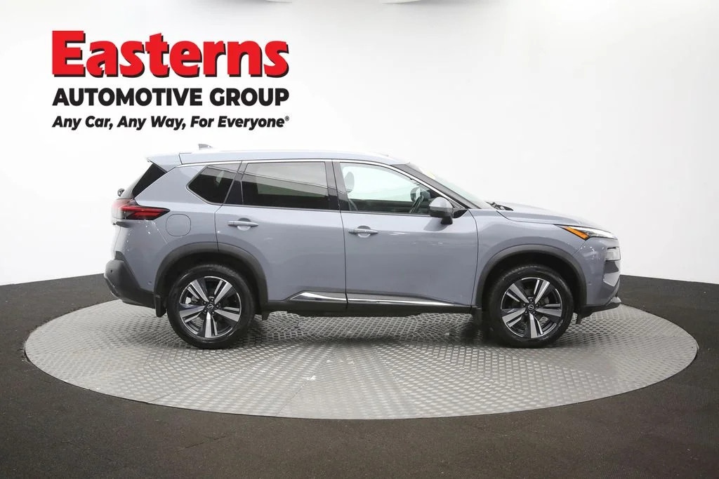 Used 2023 Gray Nissan SL image 44