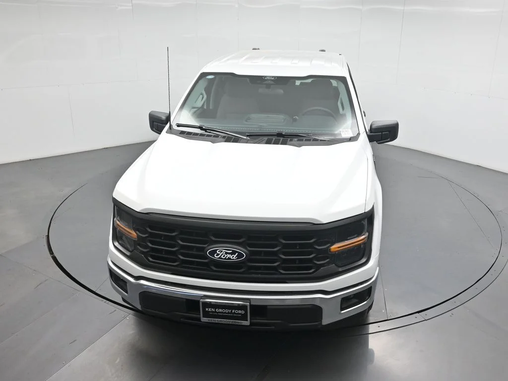 New 2026 White Ford XL image 31
