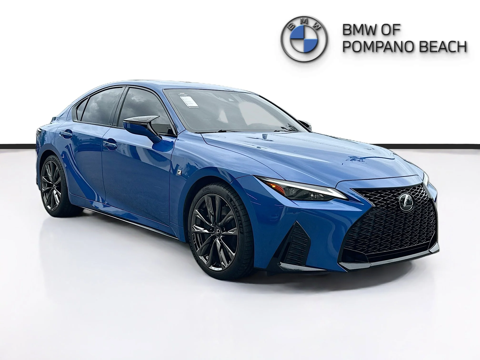 2021 Lexus IS
