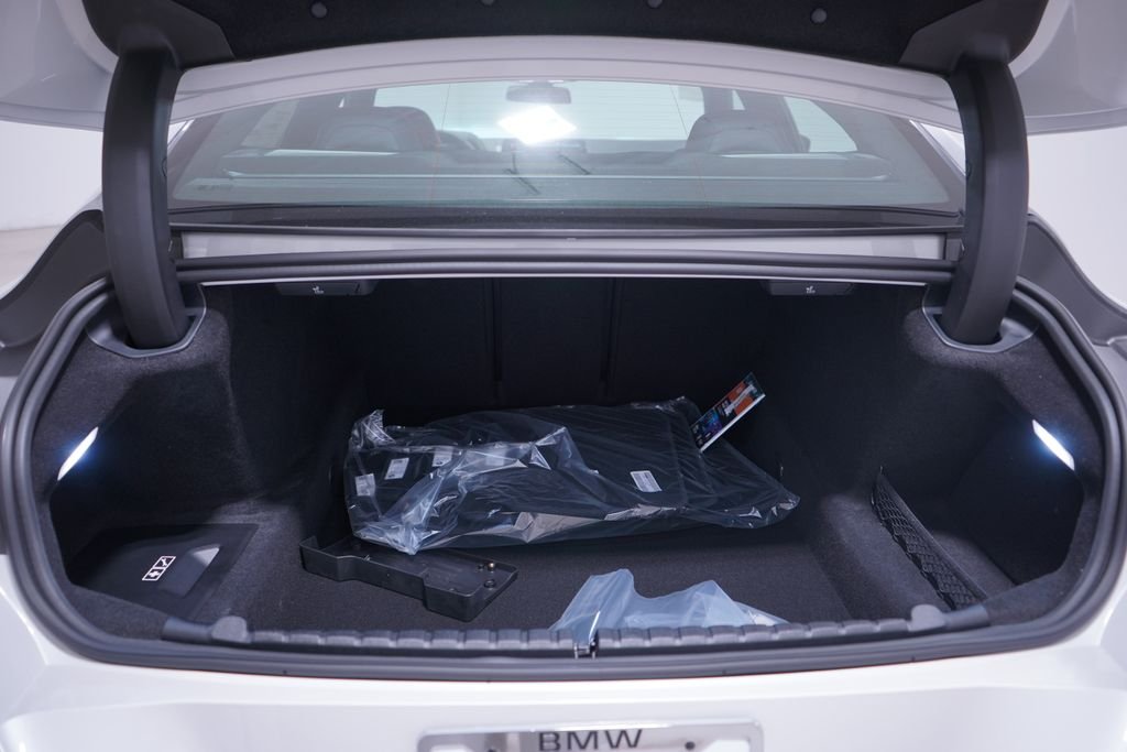 2026 BMW 8 Series 840i - Photo 19