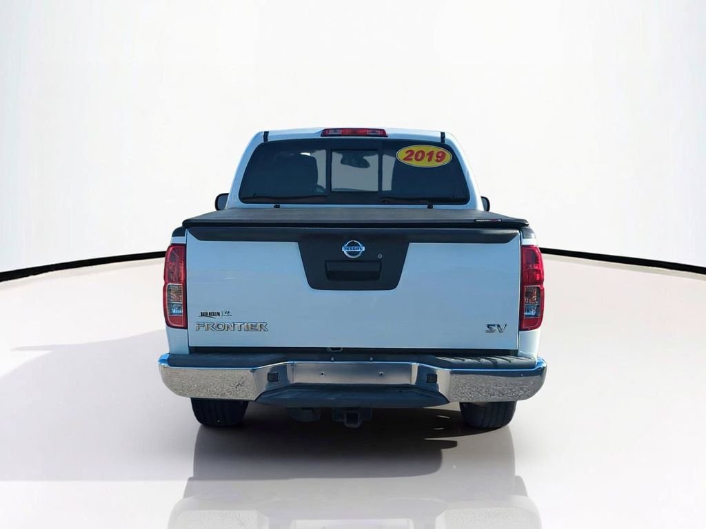 2019 Nissan Frontier SV - Photo 6