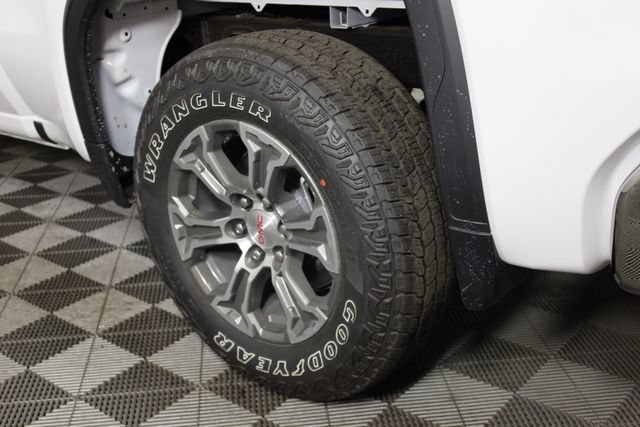 2026 GMC Sierra 1500 SLE - Photo 11