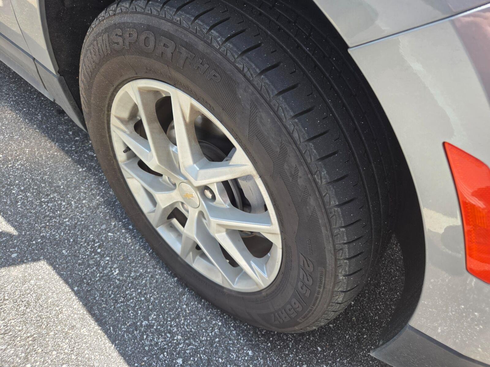 Used 2024 Sterling Gray Metallic Chevrolet LT image 4