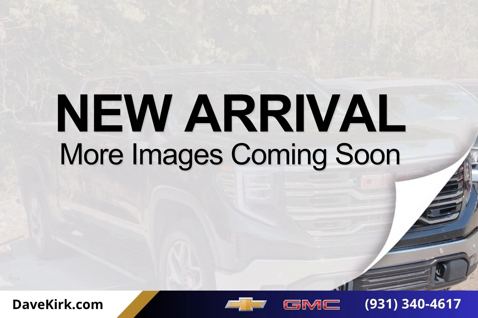 Used 2024 Onyx Black GMC SLT image 1