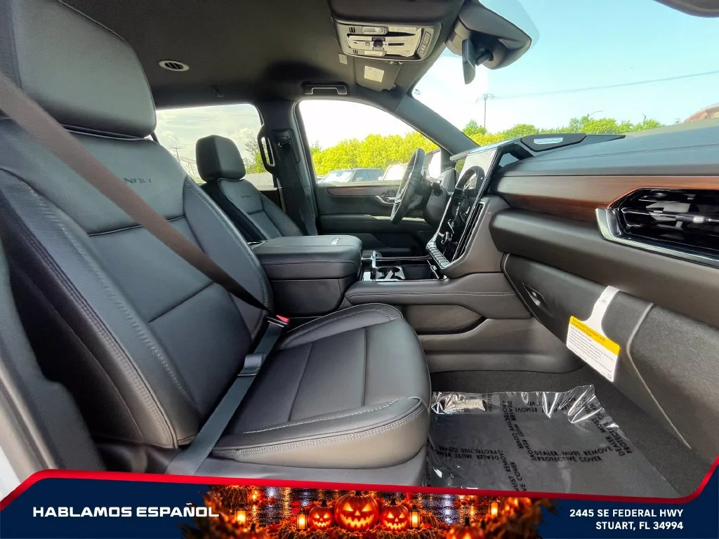 New 2026 Glacier White Tricoat GMC Denali image 21