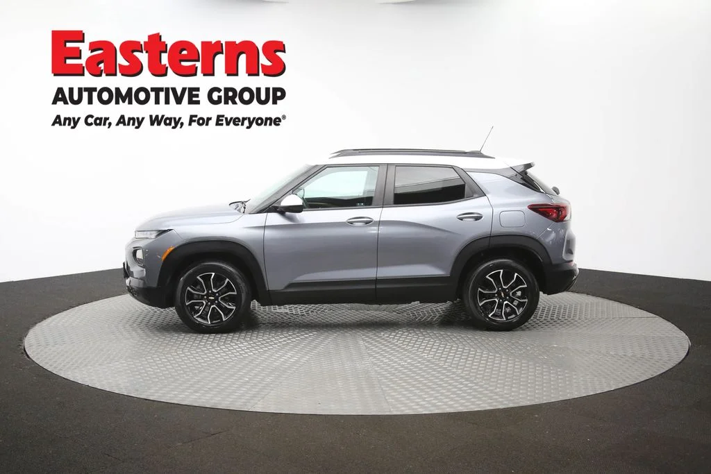 Used 2021 Gray Chevrolet ACTIV image 59
