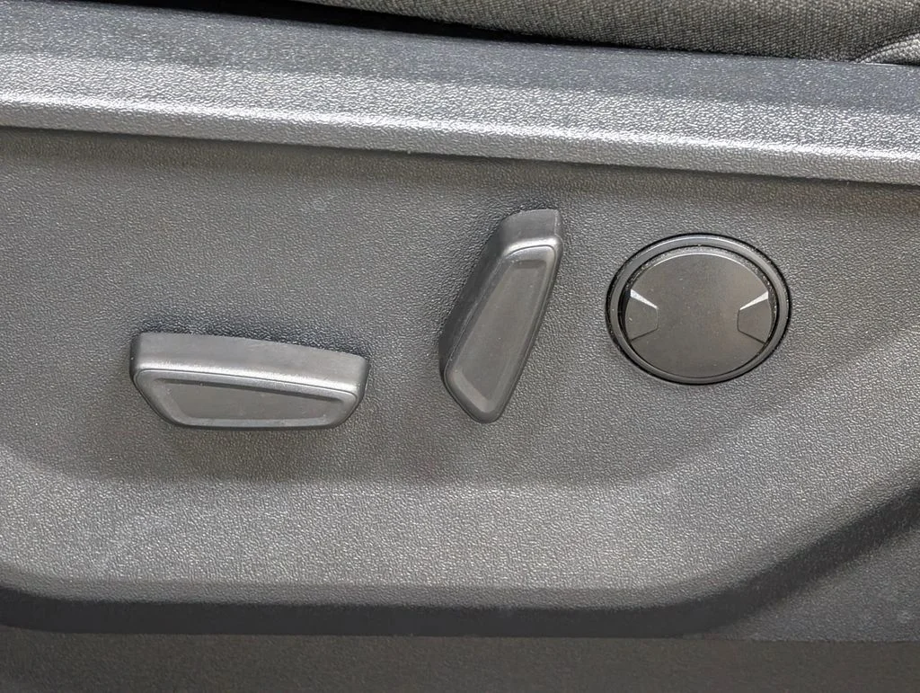 Certified Used 2024 Agate Black Metallic Ford XLT image 17
