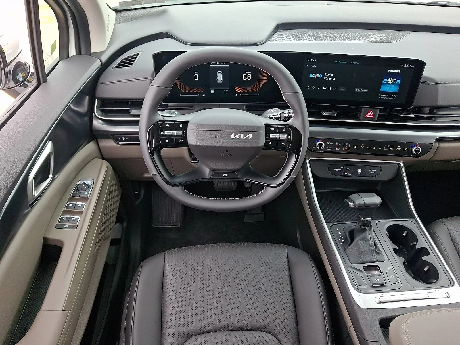 New 2027 White Kia LXS image 10
